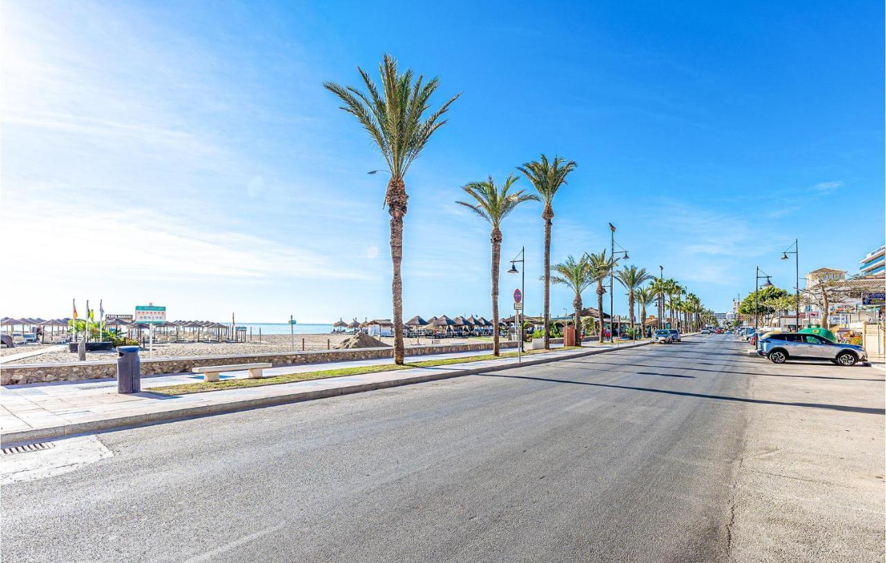 4 Bedroom Nice Apartment In Torremolinos Dış mekan fotoğraf